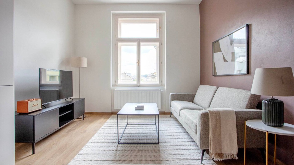Vrsovice Apartment | Blueground | Vršovice, near Grebovka park (PRG-15)