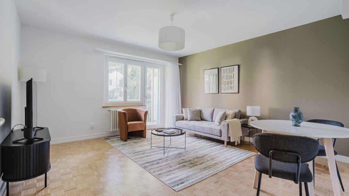 Sihlfeld Apartment | Blueground | Wiedikon, w/d, furnished & ready