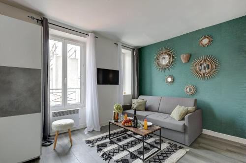 Bagnolet Apartment | Bluestay 203 - Charming Studio