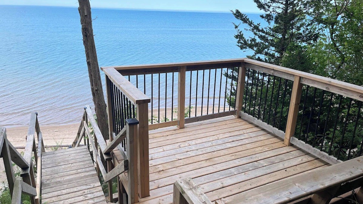 Bluewater Cottage | Bluewater Sunset - *Lakefront - Fireplace* - Private Lake Access