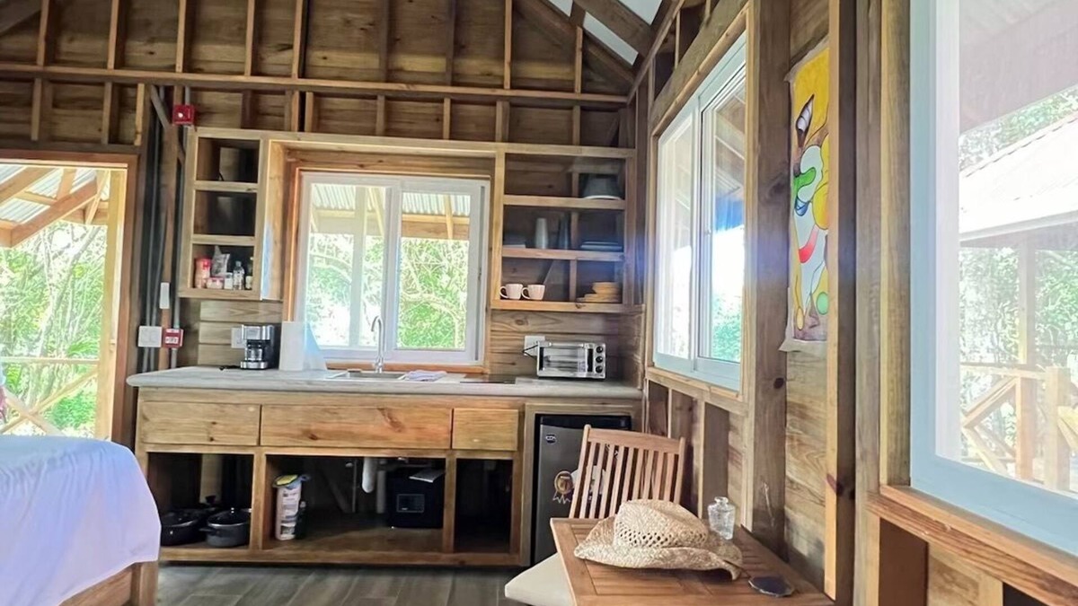 Bocas del Toro House | Bluff Beach Bungalow Jungle Retreat
