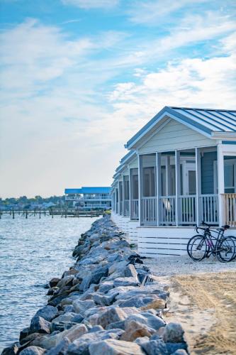 Chincoteague House | Blufin Bungalows & Marina