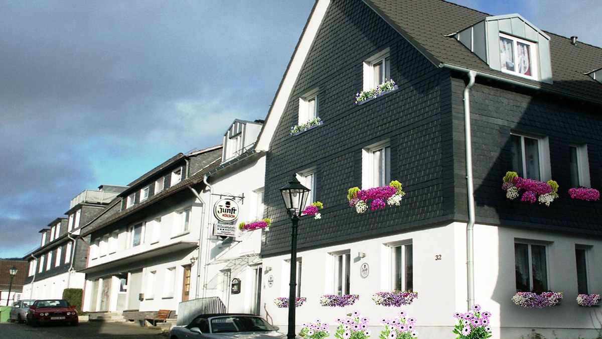 Bergneustadt Hotel | Blumenhotel