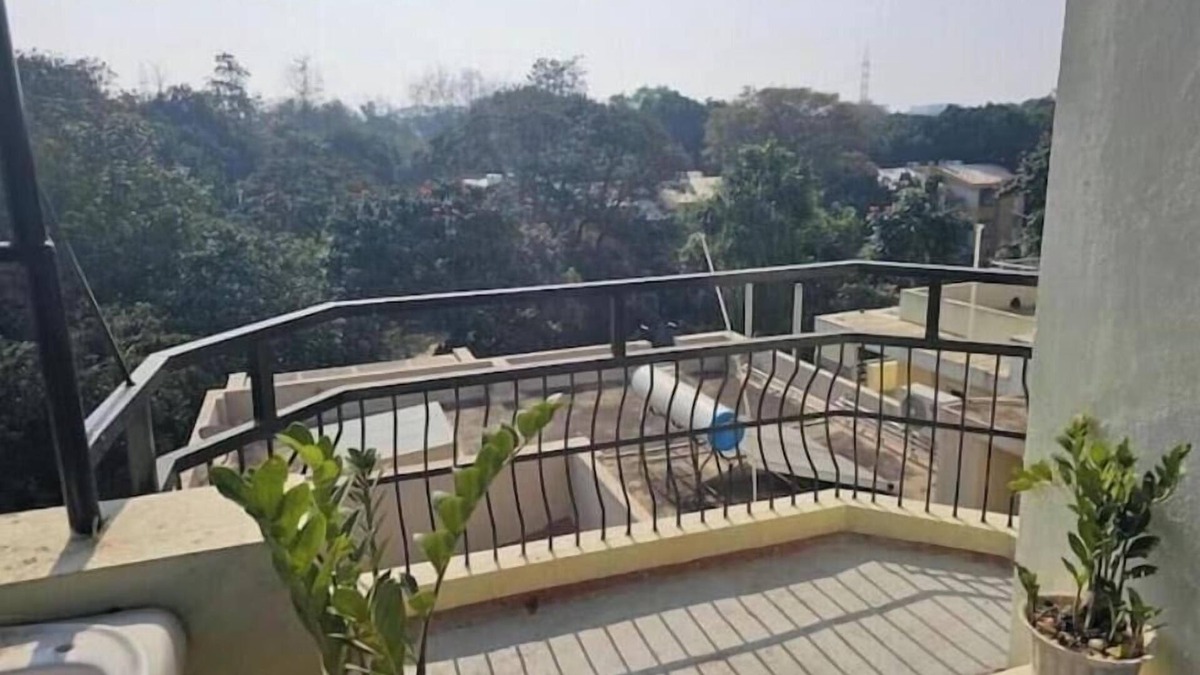 Yelahanka Apartment | BluMint 304 & Blumint 303