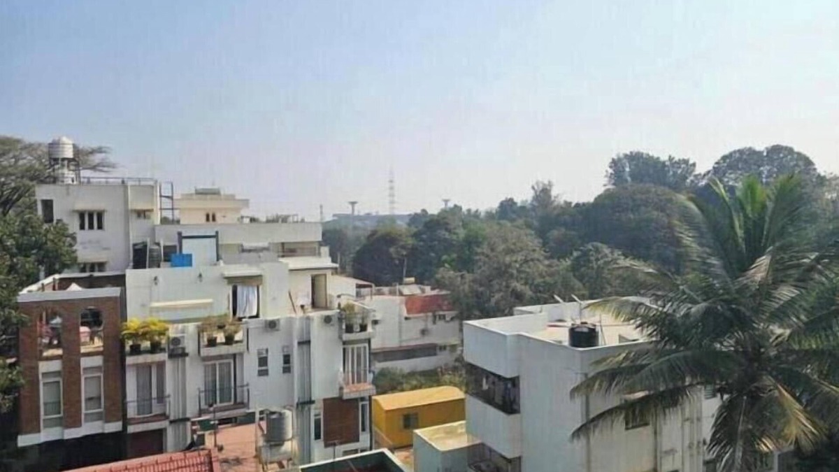 Yelahanka Apartment | BluMint 304 & Blumint 308 Combined Apt