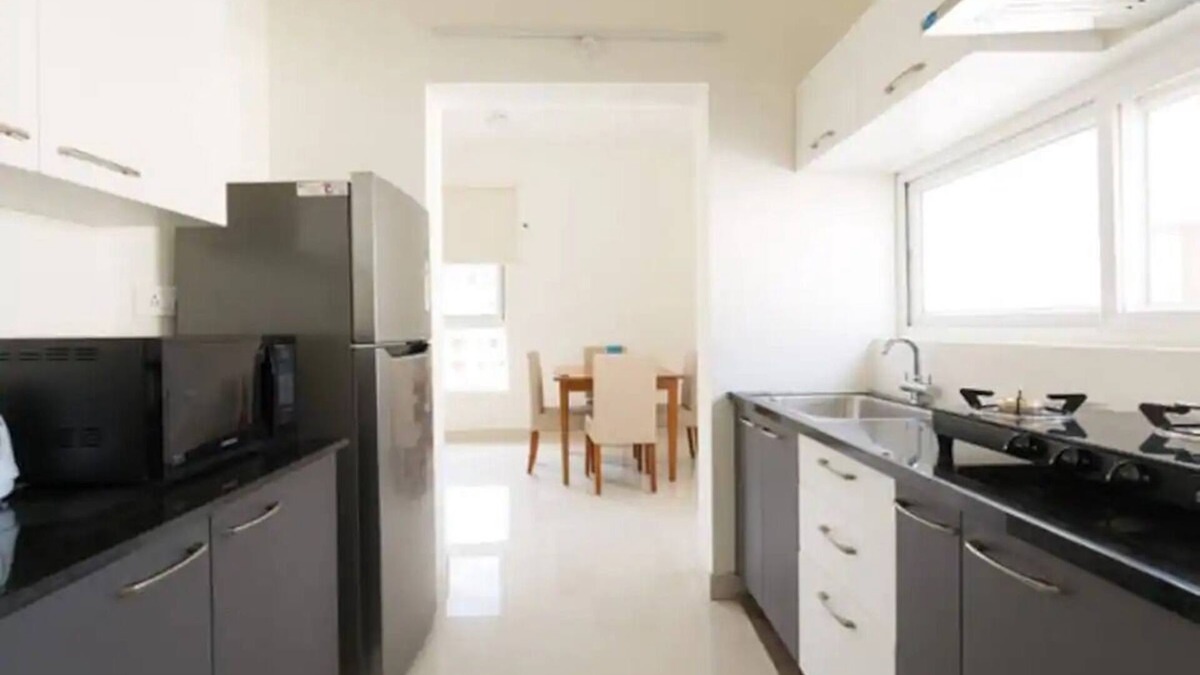 Madhapur Apartment | BluO 1BHK Hitech City - Gym, Balcony, Garden Lift