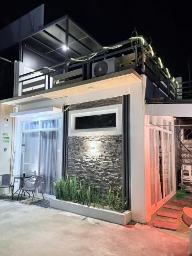 Tacloban House | BMF Homestay Jacuzzi