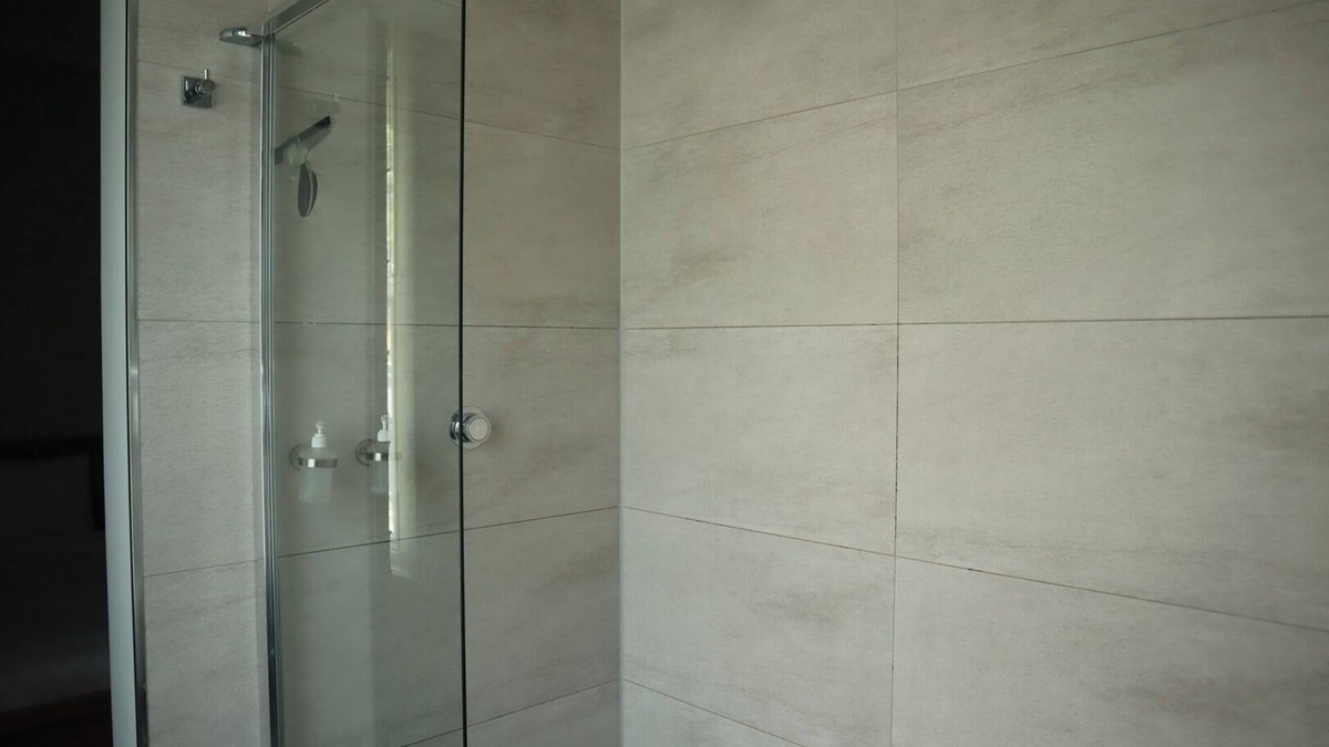 Angel Apartment | BnBNook - Chic 3BR Near St. Pancras and King's Cross