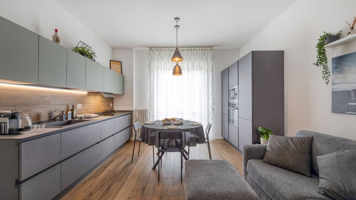 Lorenteggio Apartment | BnButler - Giambellino, 128