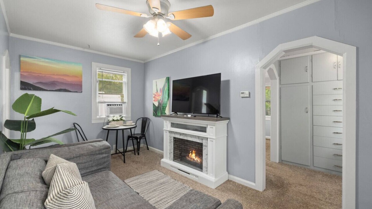 Central - Terry House | Bo's Cozy Green Backyard Bungalow | Hot Tub | W/D | Off-Street Parking