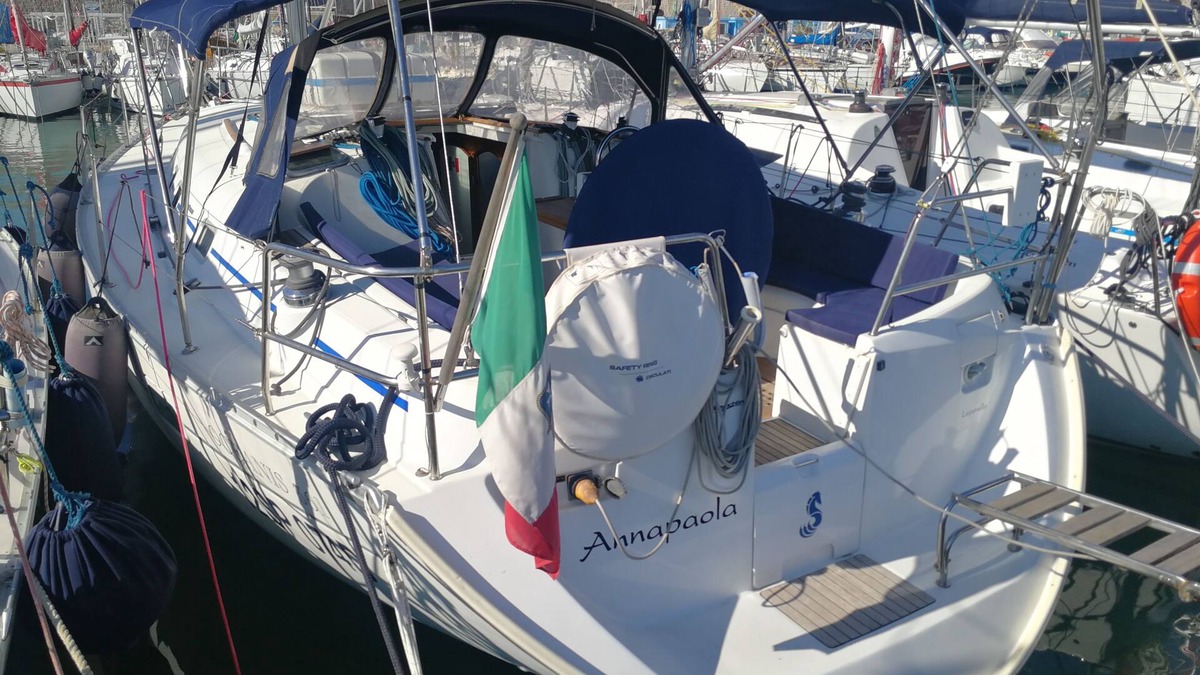 Bisceglie Boat Rental | Boat & Breakfast Leporello