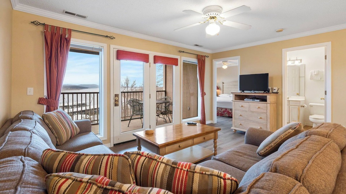 Indian Point Condo | Boat Lover's Dream: Condo Rental with Marina Access