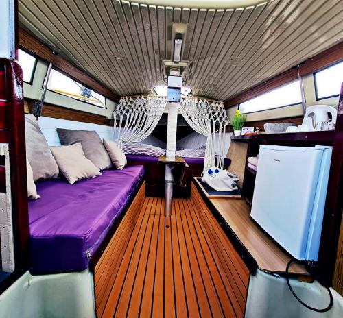 Sarafovo Boat Rental | Boat Night