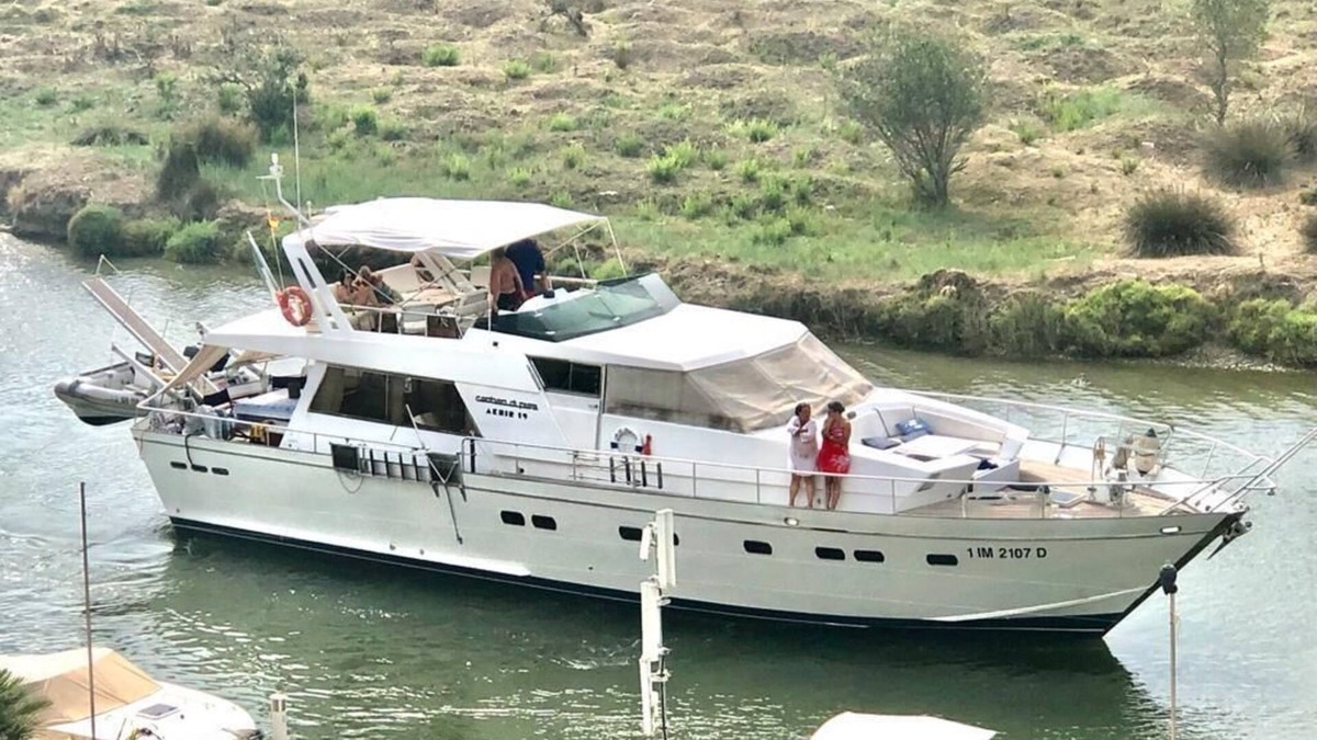 Plage d'Argeles Boat Rental | BOAT TRIPS, ROSE MARINA