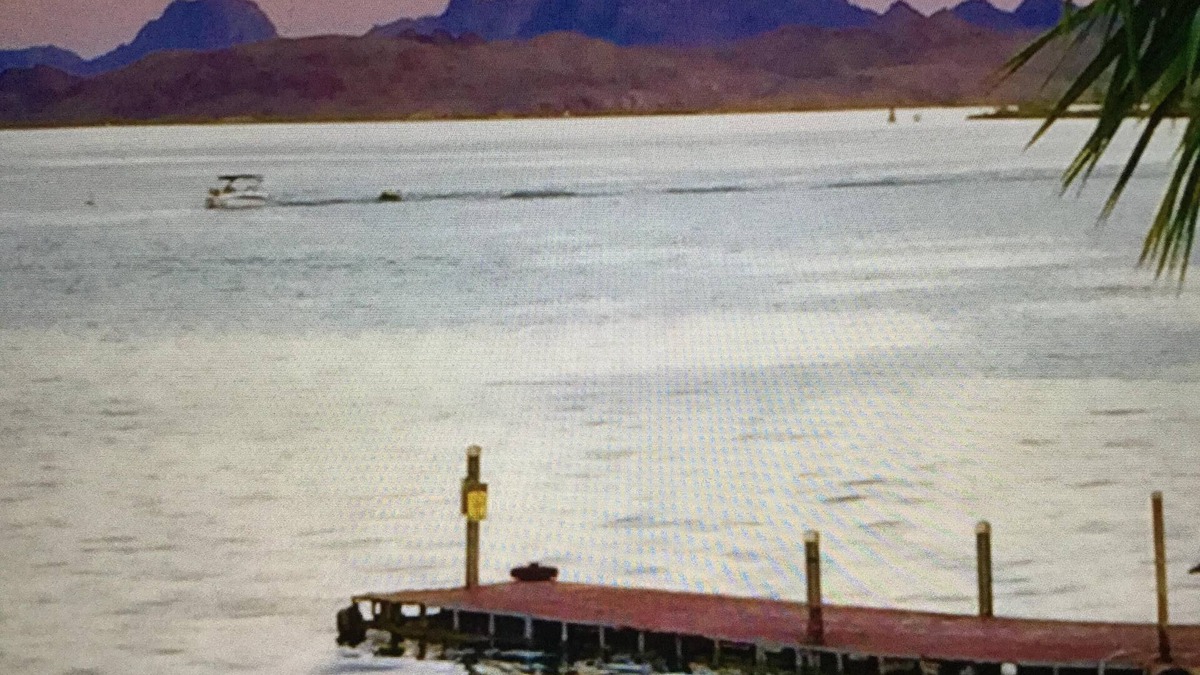 Lake Havasu City House | Boaters Vacation Home...Lakeside...Lakeview 68 foot covered storage for boat.