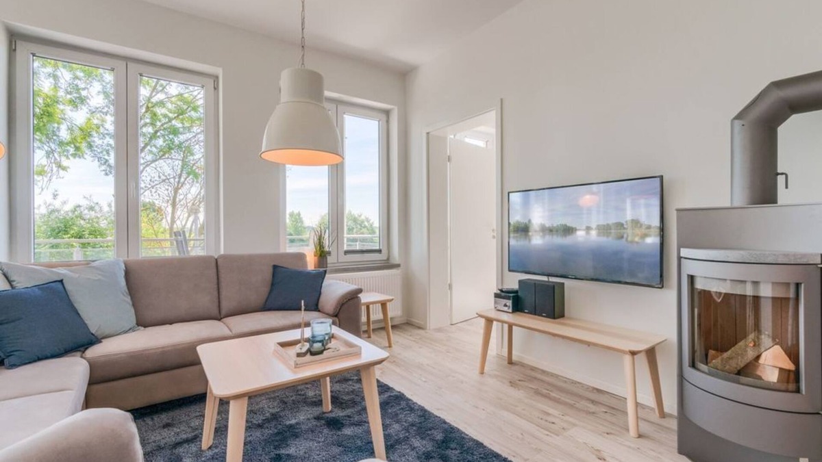 Tielen Apartment | Boathouse Rental - Eiderstrand