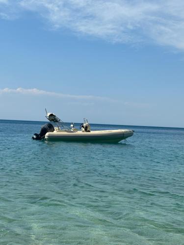 Mbrostar-Urë Boat Rental | BoatVlora