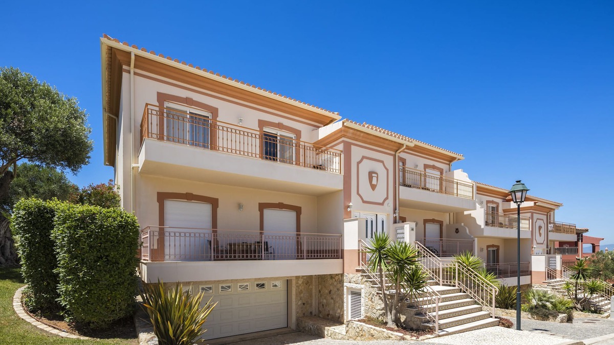 Atalaia Apartment | Boavista Golf luxurious 2 Bed/2Bath overlooks fairway,seaview,spa,2 pools,wifi