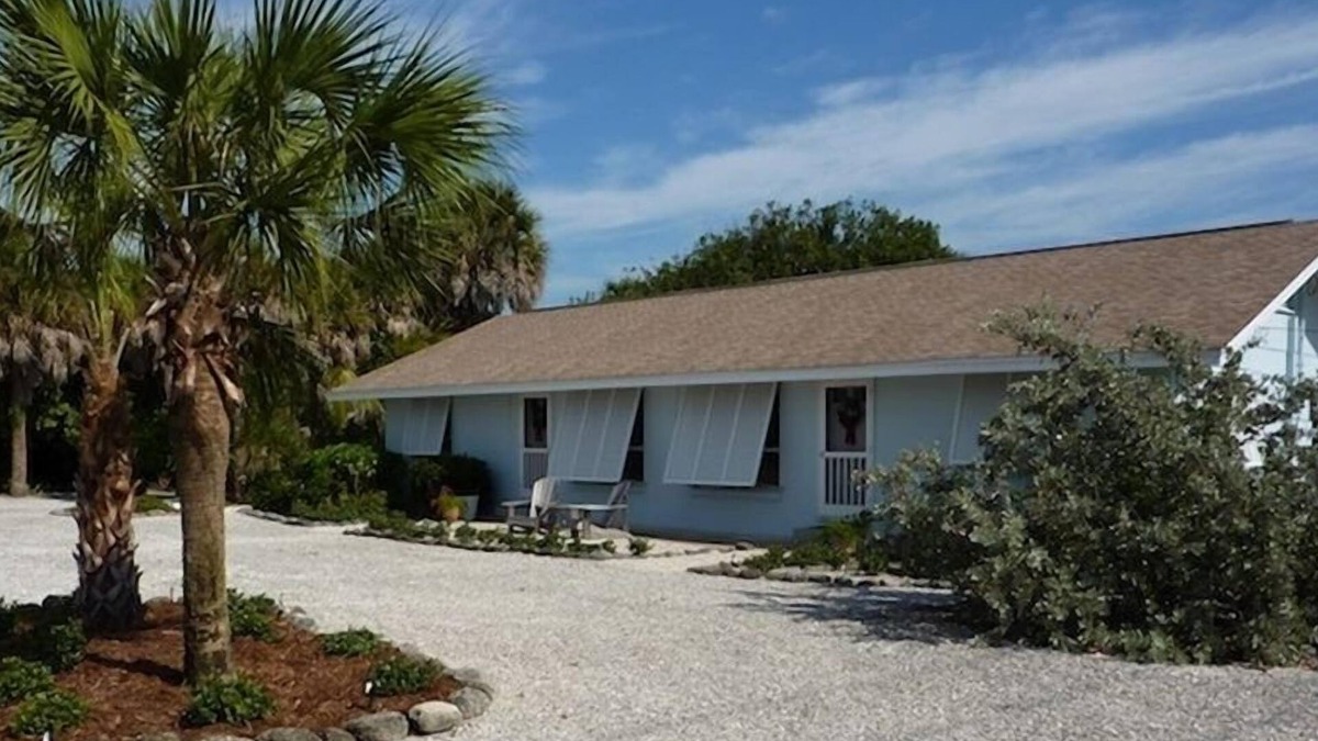 Golden Beach House | Boca Grande Beach House, South - Great Price! Great Location!