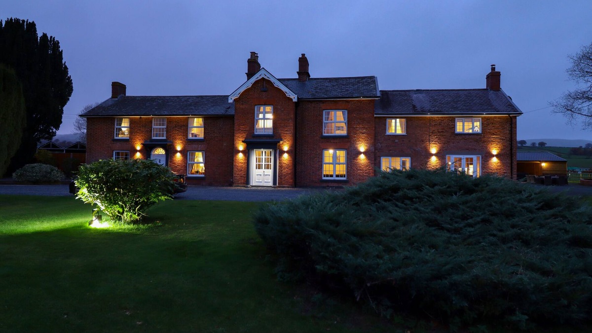 Trefeglwys Cottage | Bodaioch Hall