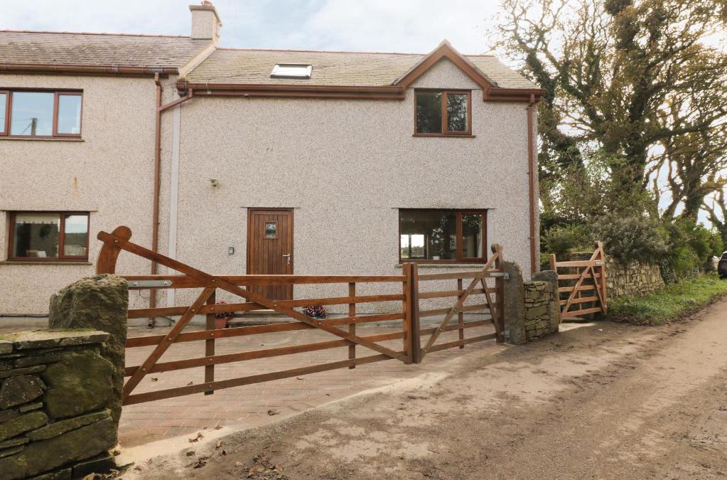 Llanerchymedd House | Bodneithior