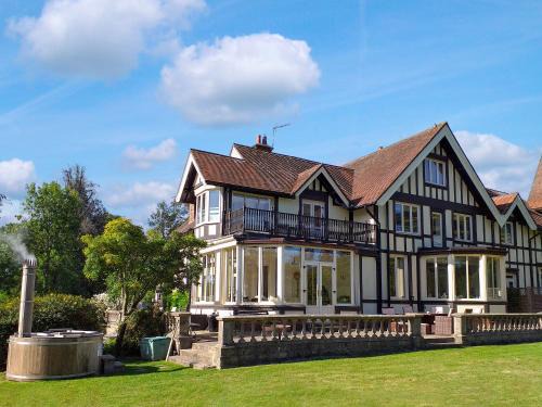 Ryde House | Bodwen