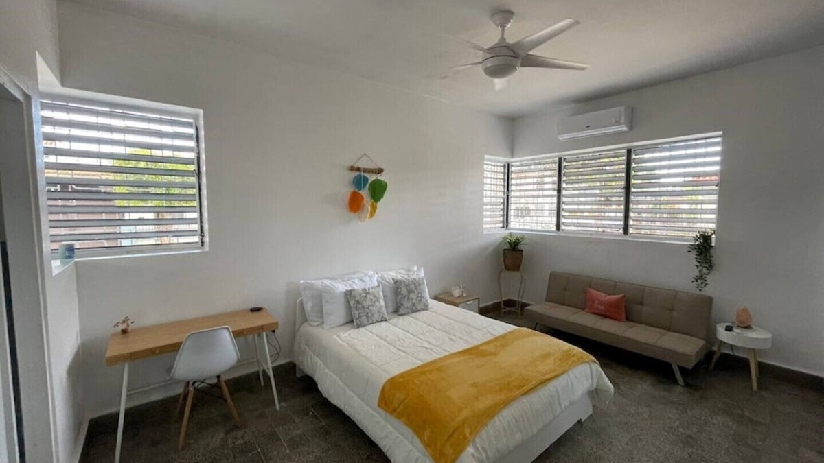 Hato Rey Central Apartment | Boho chic & cozy apartment near Hato Rey Banking area with solar panels.