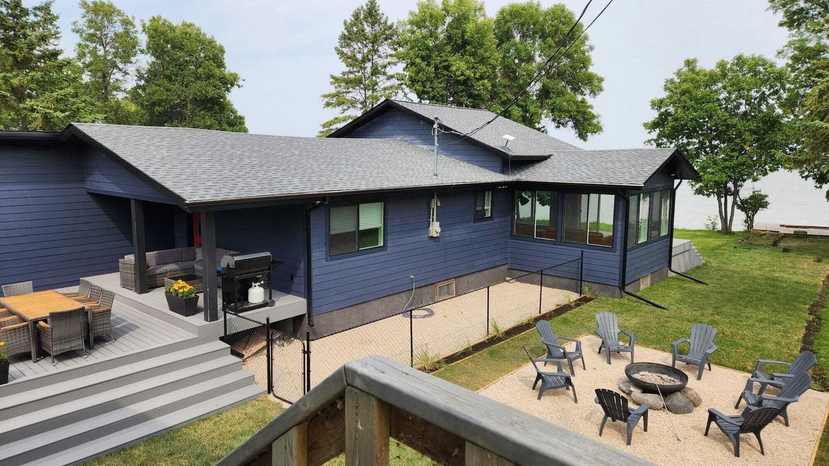 Arnes Cottage | Boho Luxe Lakefront Cottage