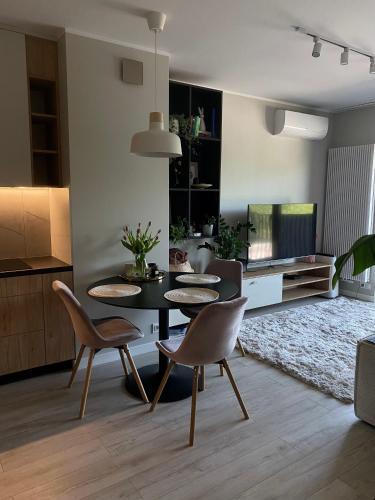 Brynow Apartment | Boho Waves Retreat