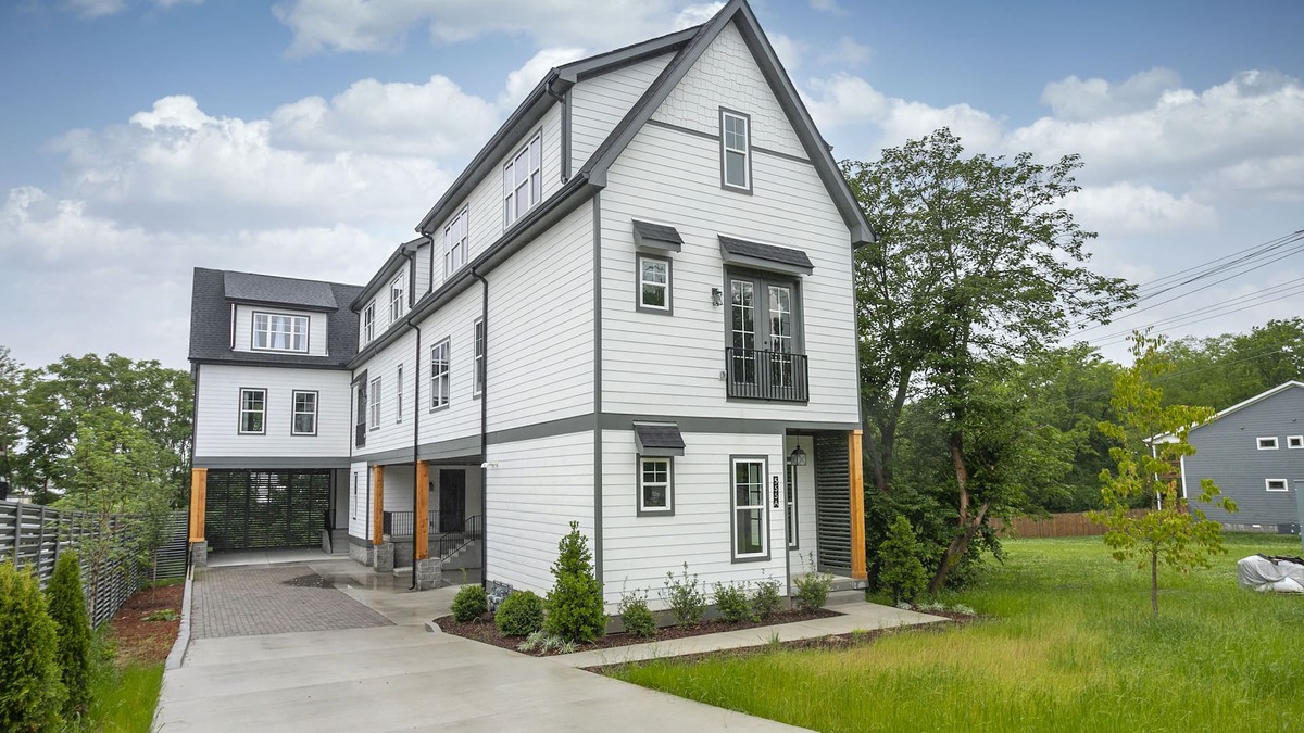 Radnor House | Bold + BRIGHT!|3bd 2.5ba|10 Minutes to All of Music City!
