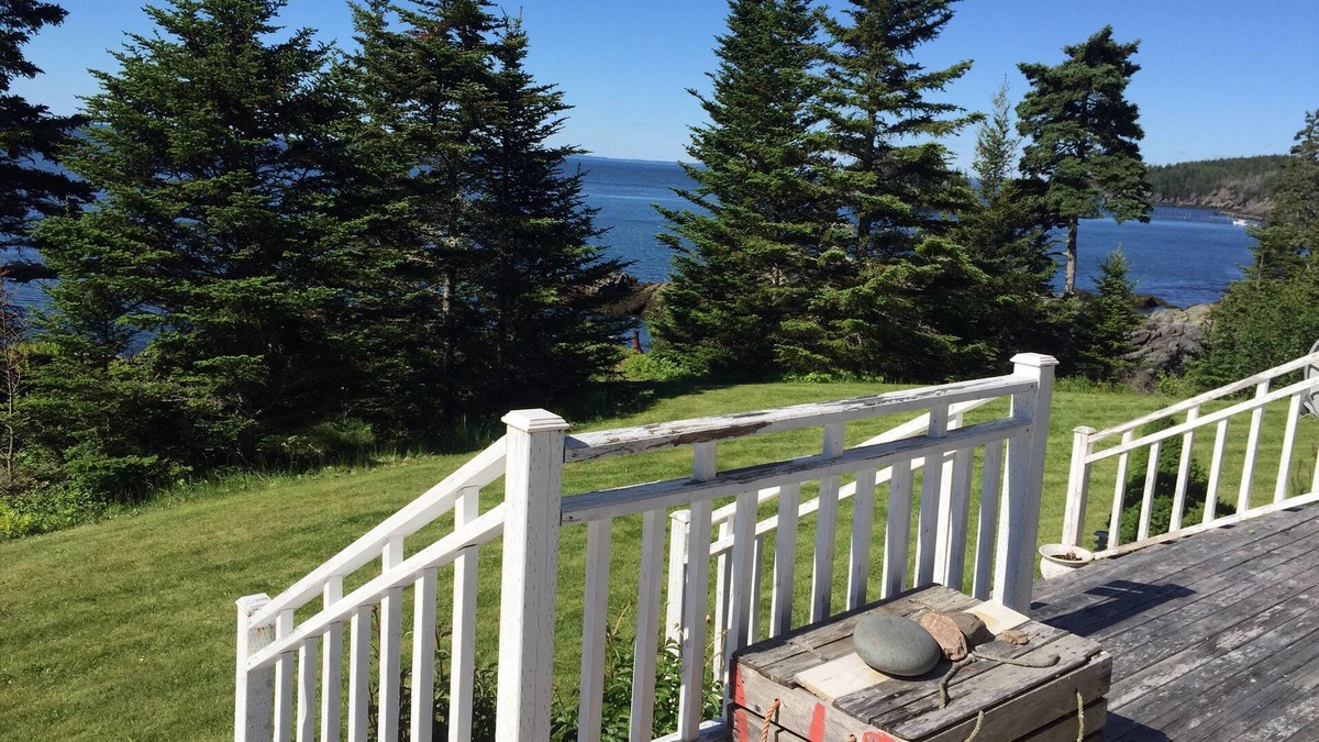 Beaver Harbour House | Bold Oceanfront Cape Style Home On the Bay of Fundy