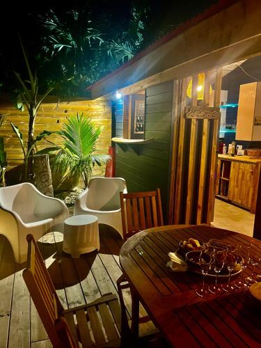 Saint-Francois House | Bologne by Tiki Kaz