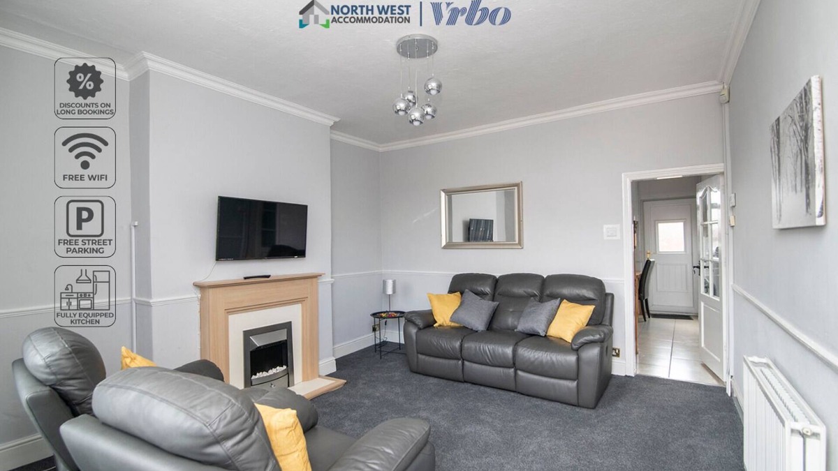 Bolton House | Bolton 2 Bedroom House | Free Parking & WiFi | Ideal for Long Stays