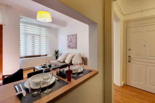 Cumhuriyet Apartment | Bomonti Residence one bedroom apartment