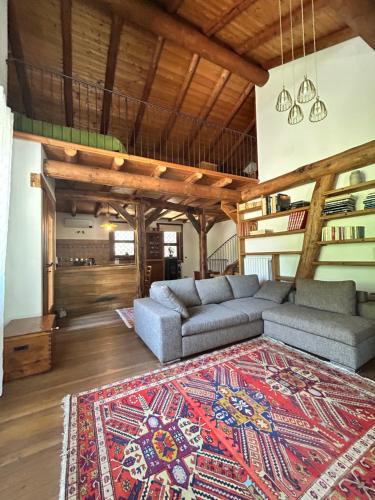 Tirano House | Bon Chalet Tirano Apartment