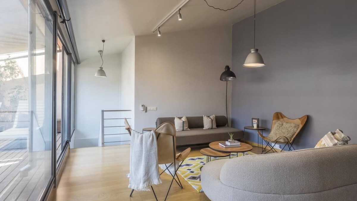 Sant Gervasi – la Bonanova Apartment | Bonanova attic apartment w/private terrace for 6