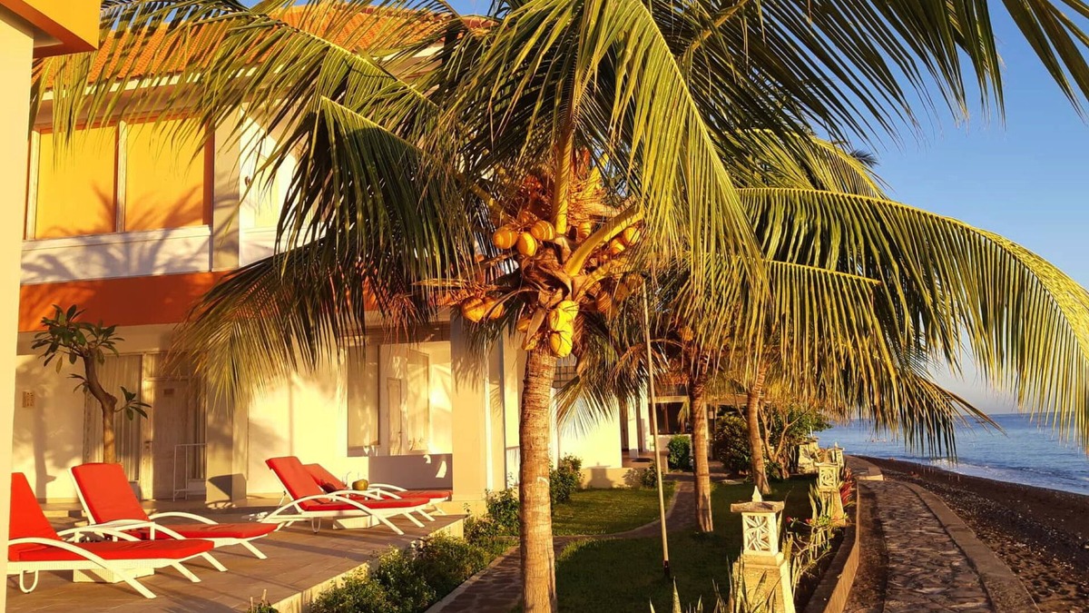 Bondalem Hotel | Bondalem Beach Club