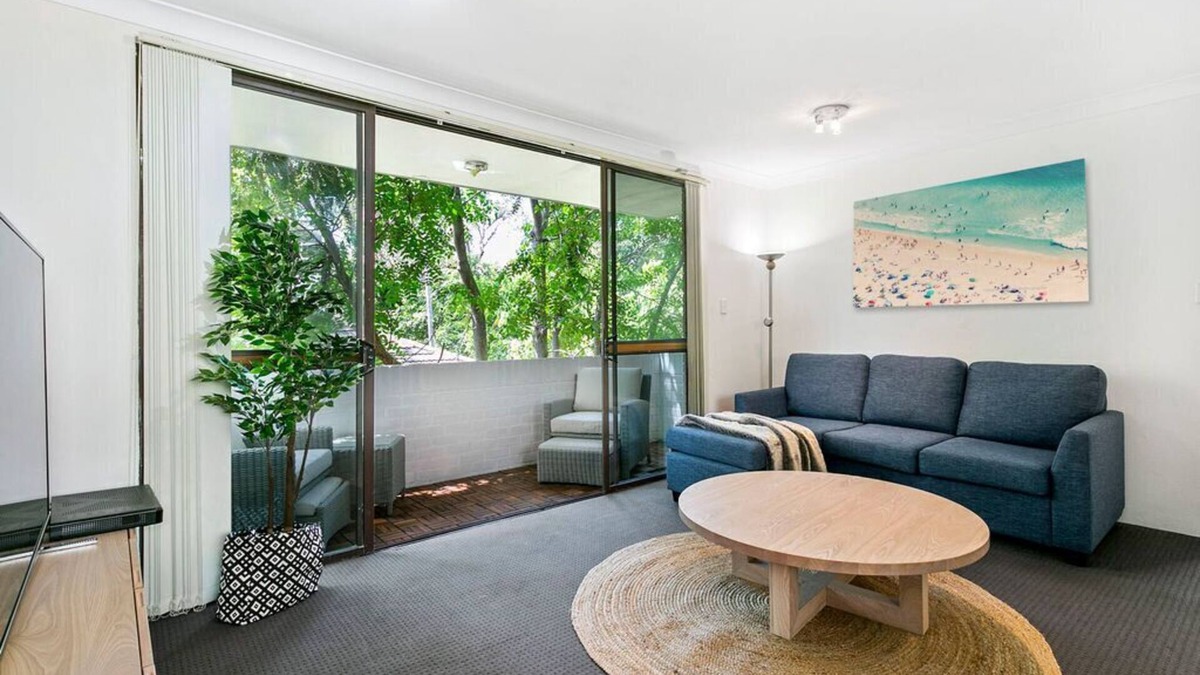 Bondi Beach Apartment | Bondi Bliss Lamrock - 1 minute to beach + Parking