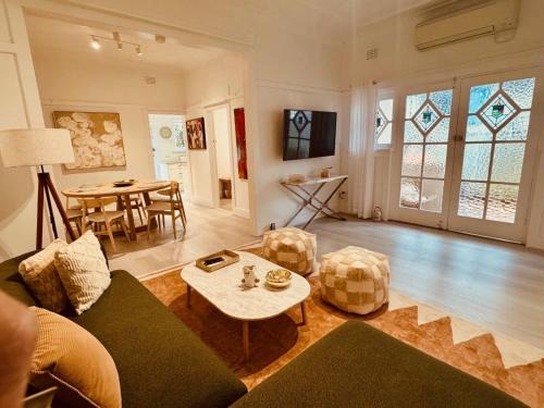 Bondi Beach House | Bondi Cottage