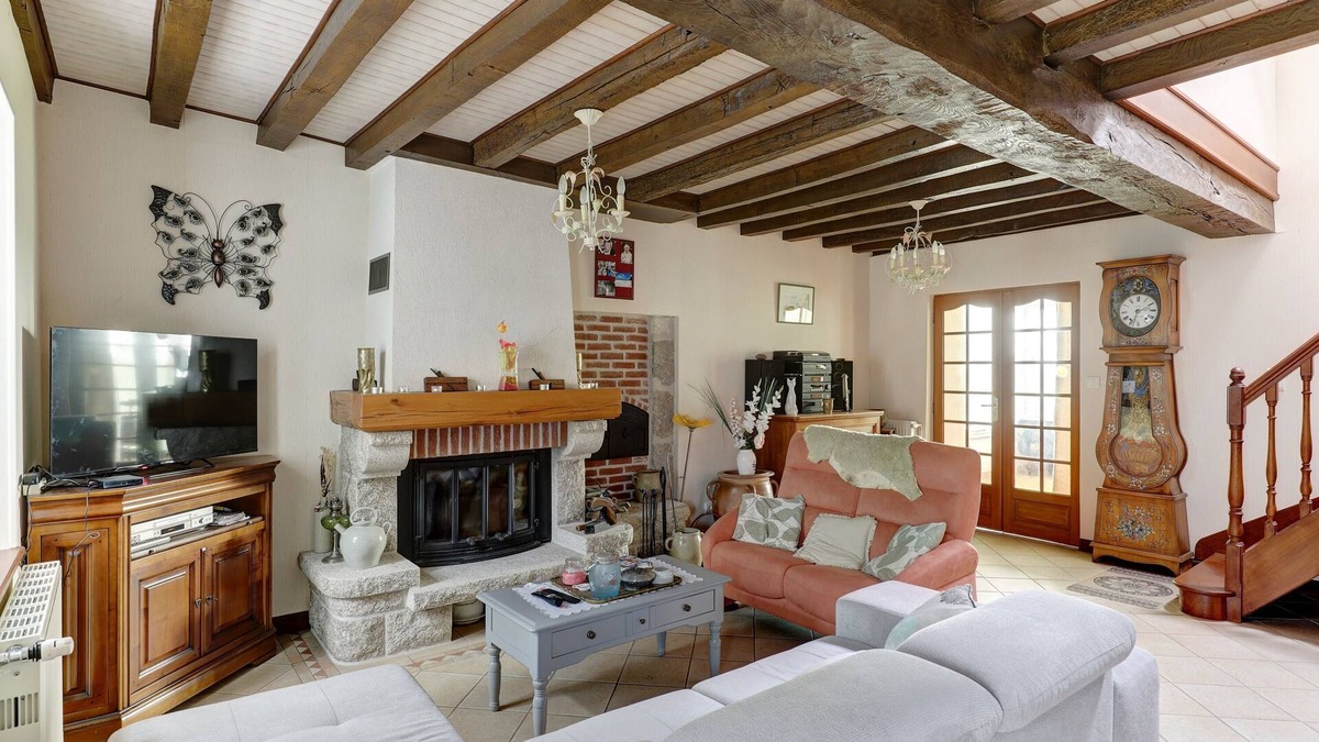 Villebret House | Bonheur d'Autrefois - Maison 8p à 14min de Montluçon