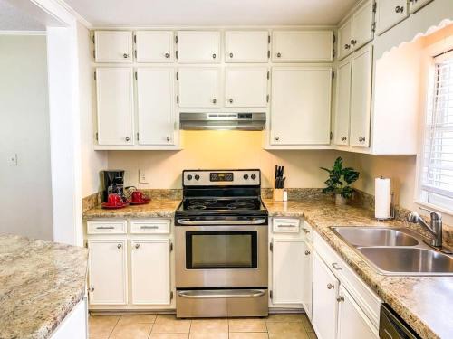 Huntsville House | Bonita Bungalow