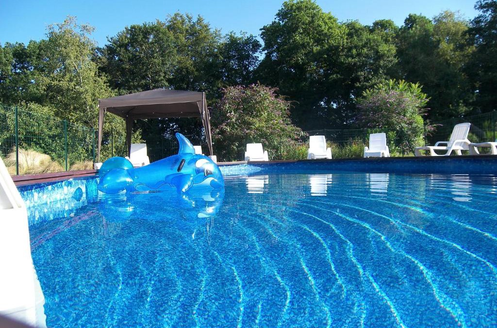 Malguenac House | Bonne Chere Family Friendly Gites * Heated Pool * Huge Playbarn