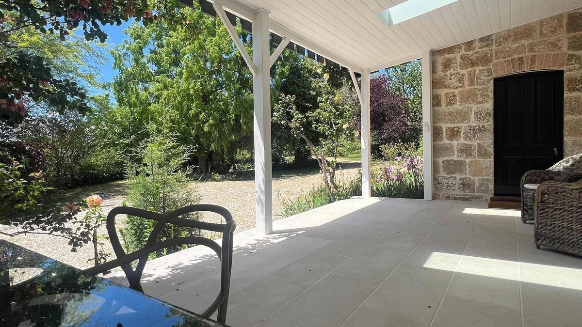 Little Hartley House | Bonnie Blink - Historic 1874 Home with Bush Views