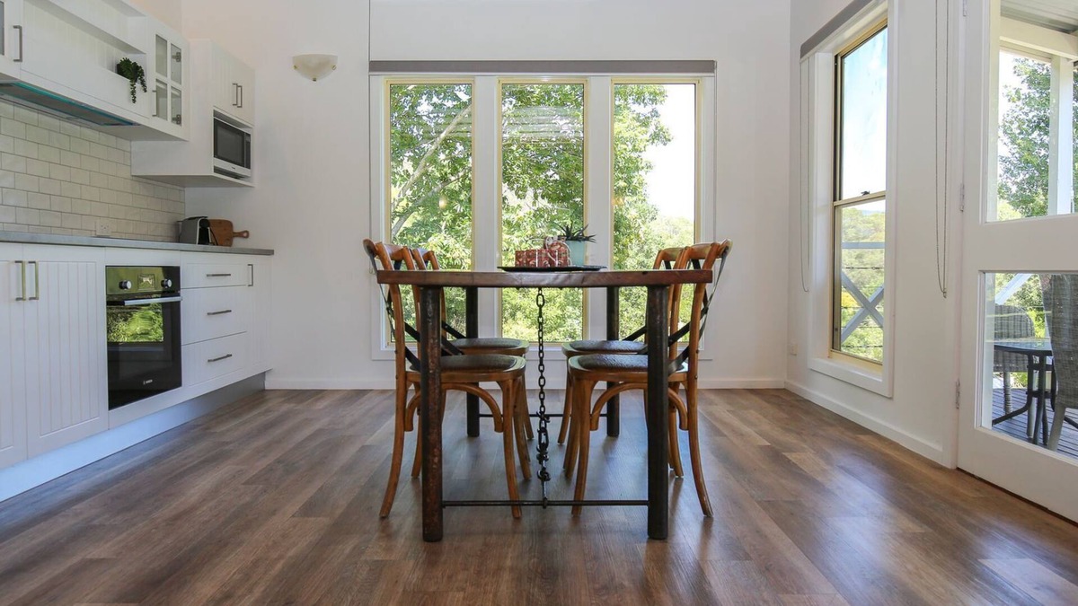 Wandiligong Cottage | Bonnie's Cottage - Romantic retreat