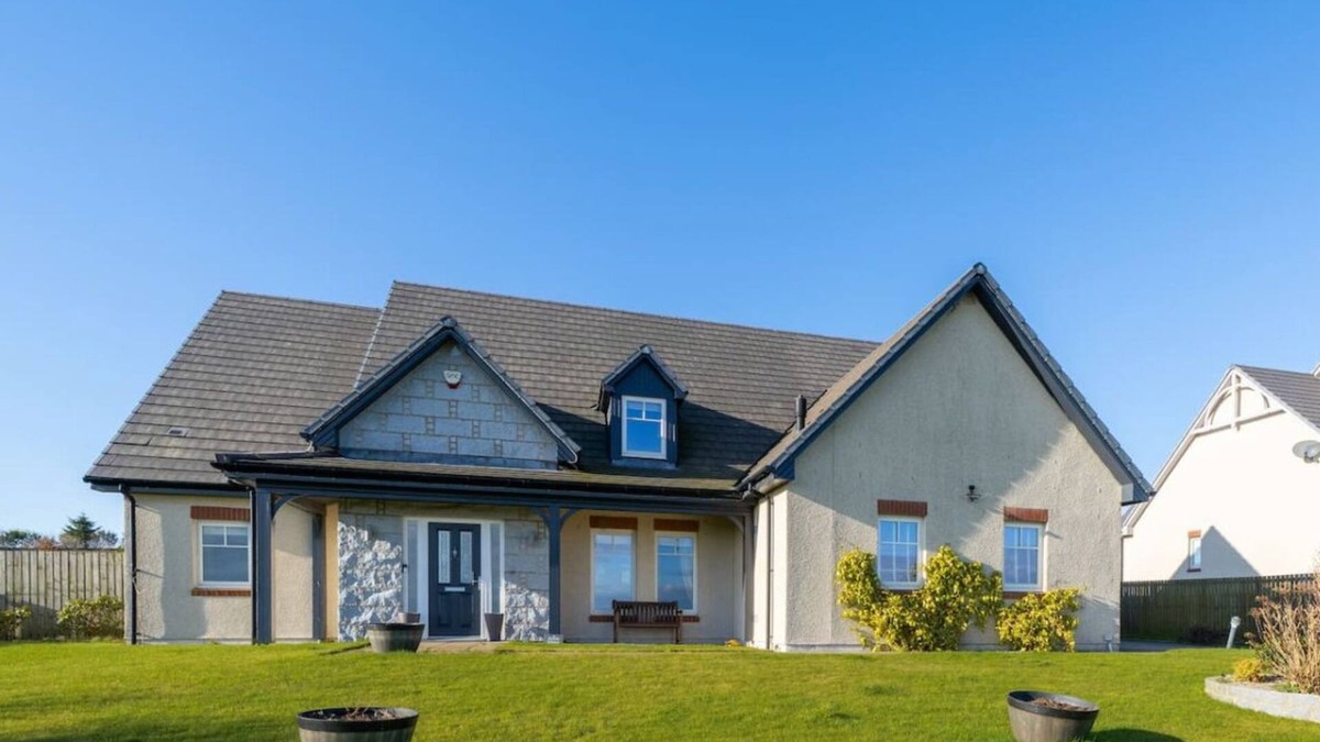Ellon House | Bonnieview House, Tarves, Aberdeenshire