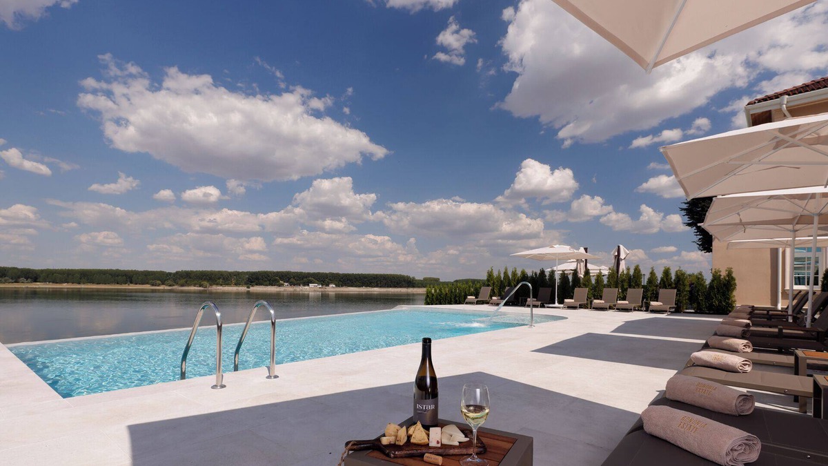 Vidin Hotel | Bononia Estate Winery & Resort