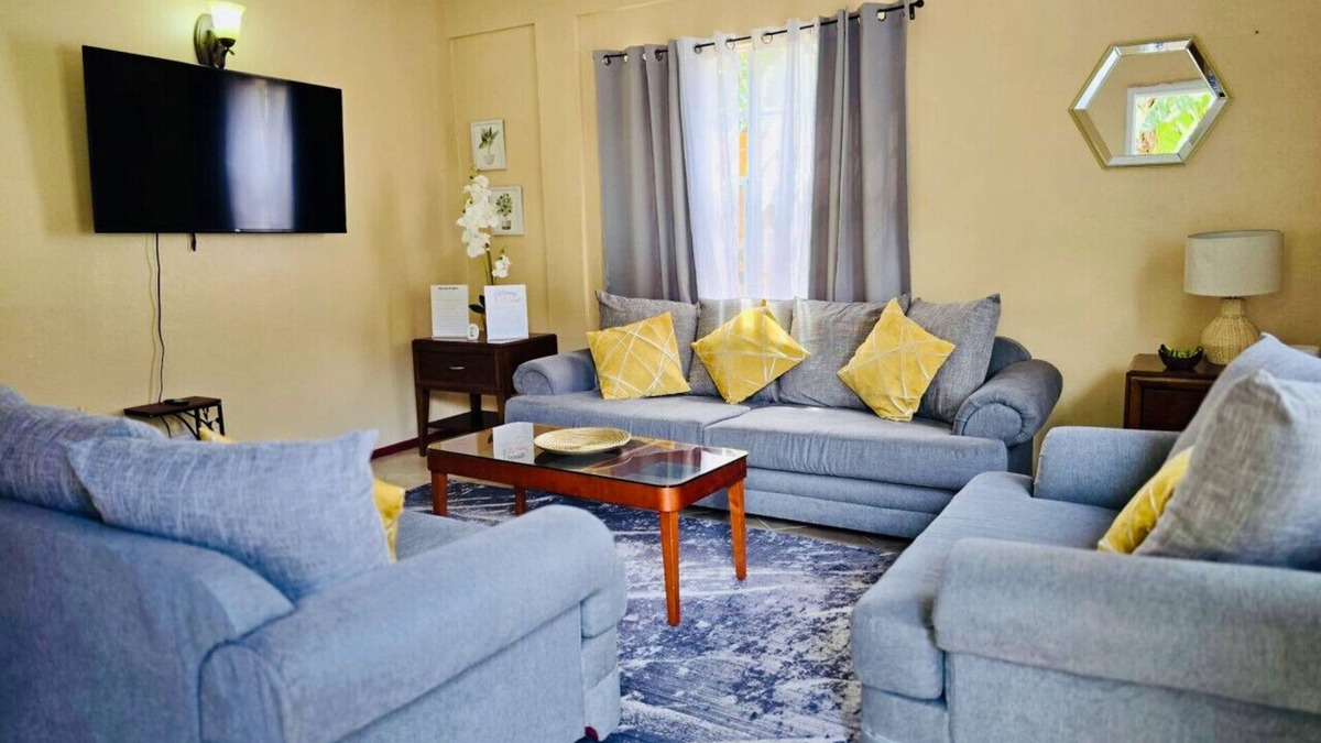 Soufriere Villa | Bonvue Soufriere, town center, 2BR Spacious, Wi-Fi