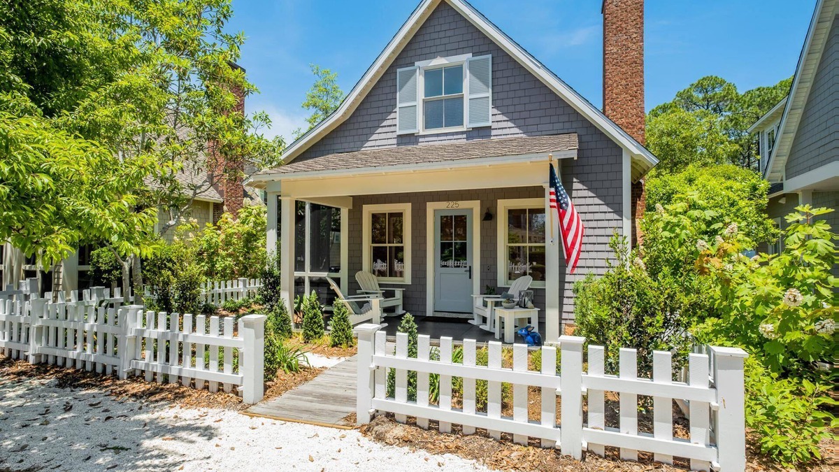 WaterSound Beach House | Book Fall Stays Now! Charming Cottage! Golf Cart! Close to Beach!
