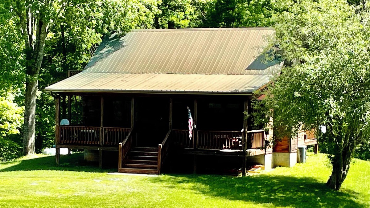 Kyle Cabin | BOOK NOW! BIG JUNE DISCOUNTS! JULY 4th STILL OPEN! Fishing,Rafting, and Hikingš£