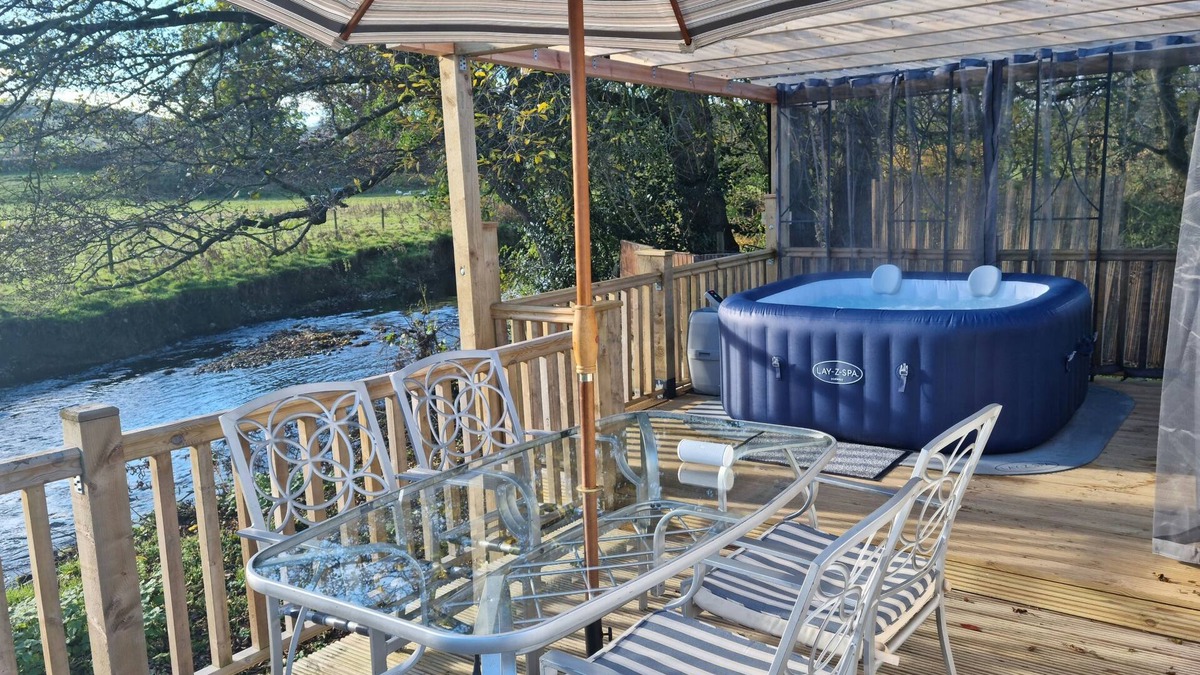 Oswestry Cabin | Book now for summer 2024